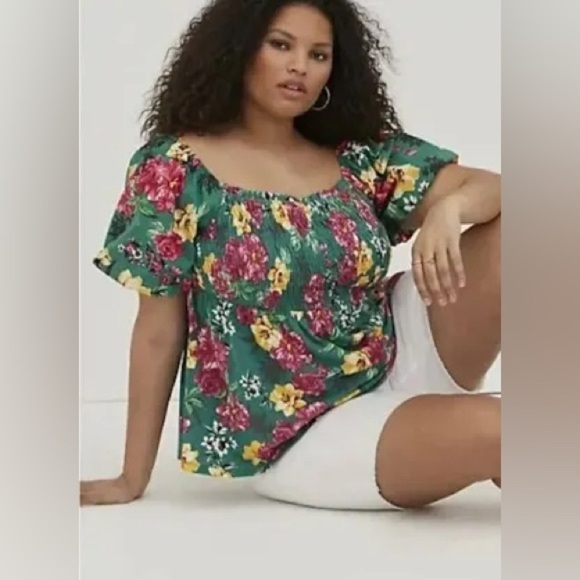 torrid Tops - Torrid Green Floral Babydoll Smocked Top Sz 1X